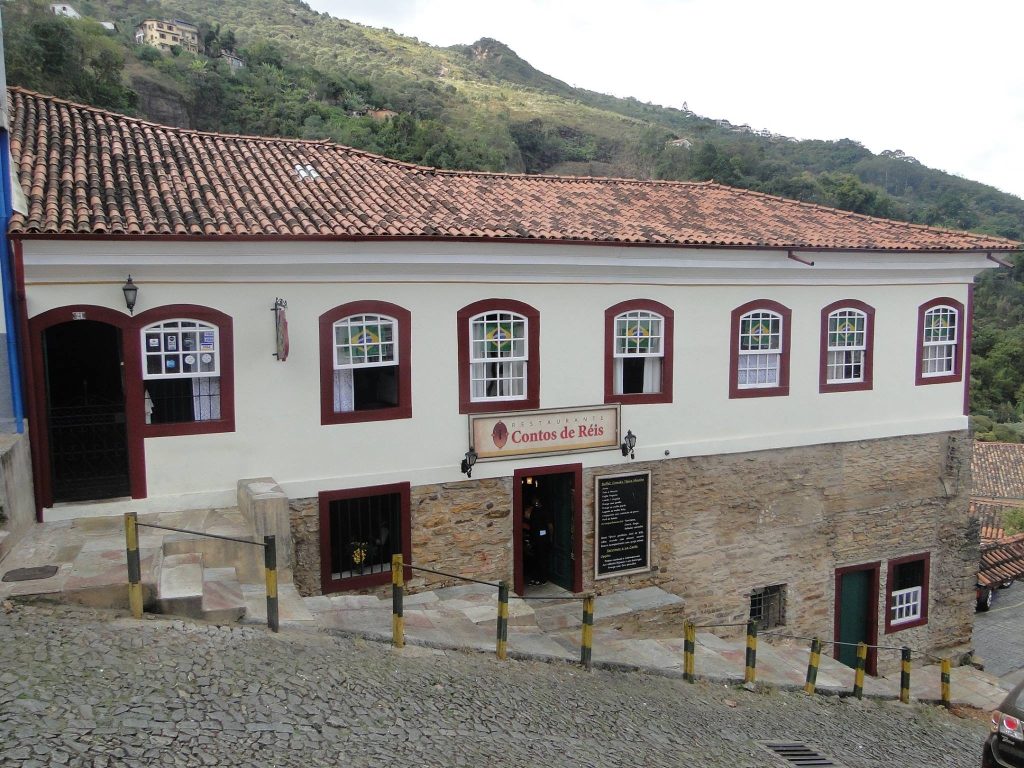 RESTAURANTE CONTOS DE RÉIS